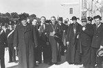 Hodočasnik na grob bl. Augustina Kažotića u Luceri godine 1939.